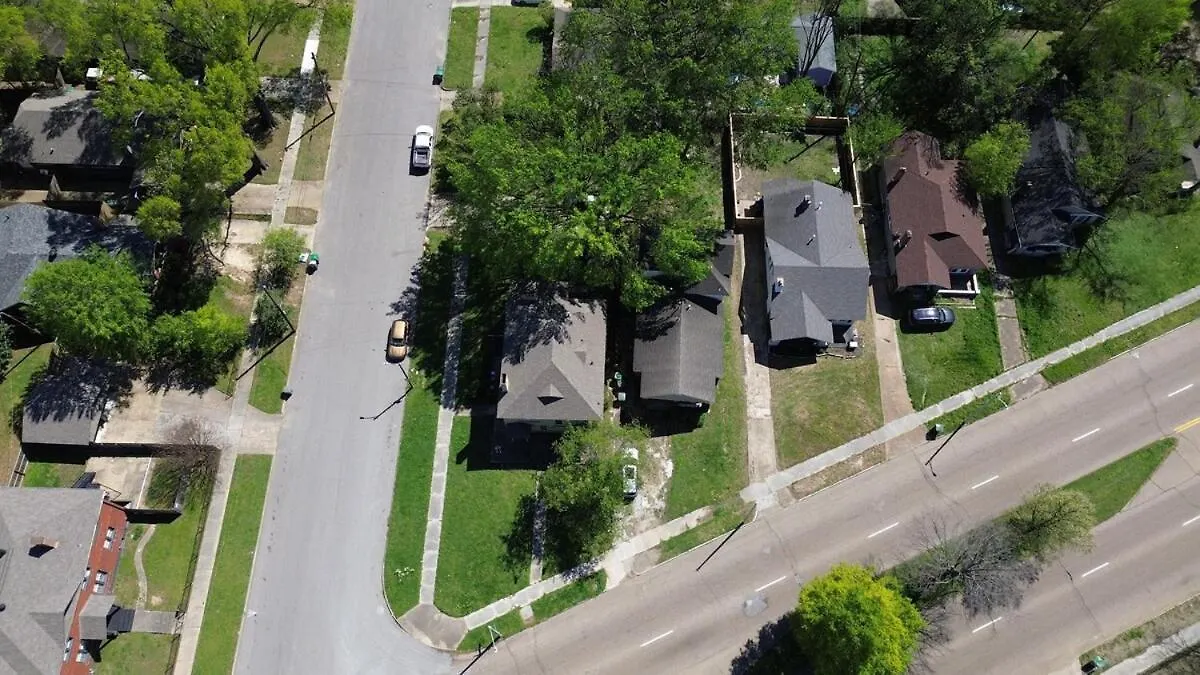 Charming House In Memphis Βίλα